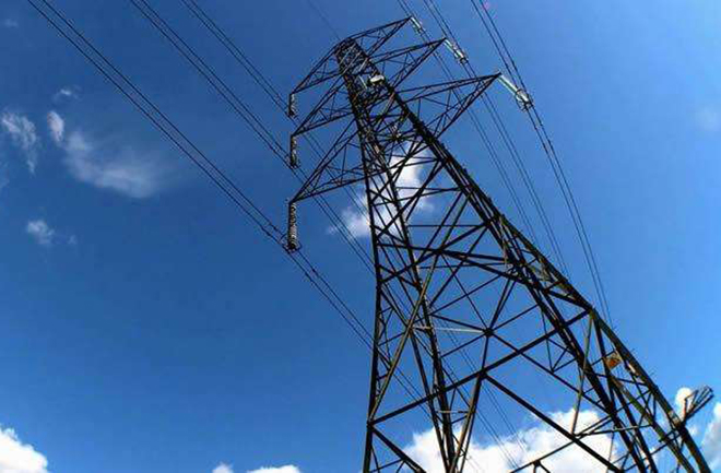 防墜器適用場景之電纜清潔.jpg 防墜器適用場景之電纜清潔.jpg