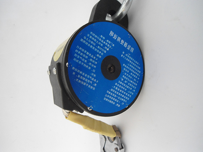 織帶式防墜器的正確使用方法